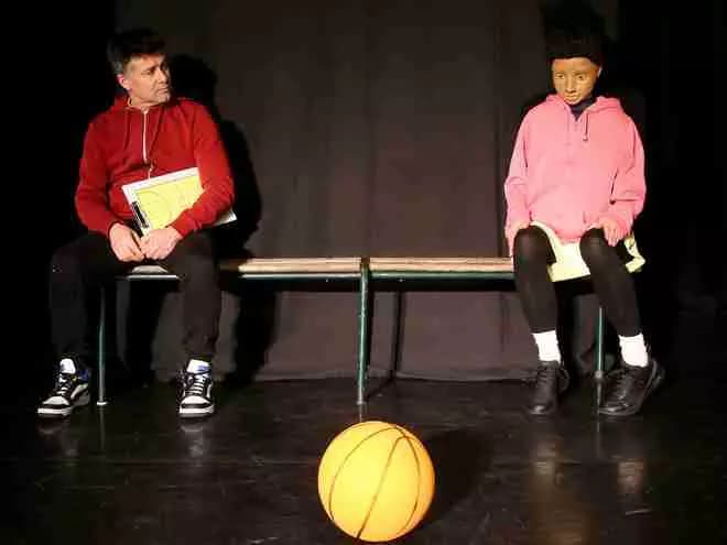 EN PLEINE FACE ! 💥 Ton prochain kiff à Tours est là !